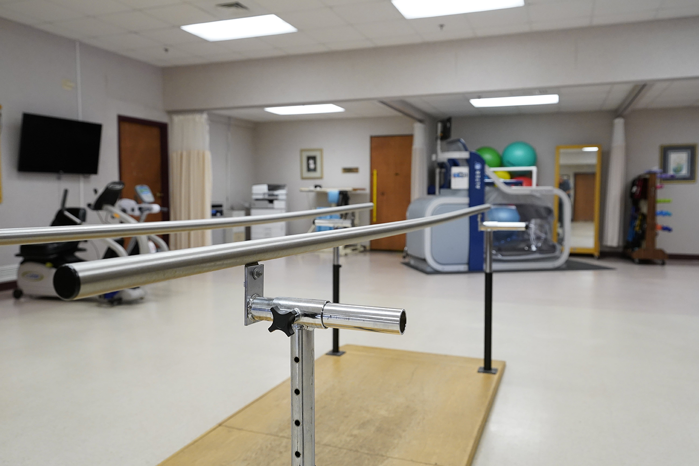 Physical Therapy Rooms with equipment- Arbors at Carroll